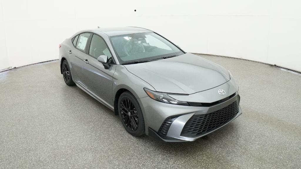 2026 Toyota Camry SE photo 2