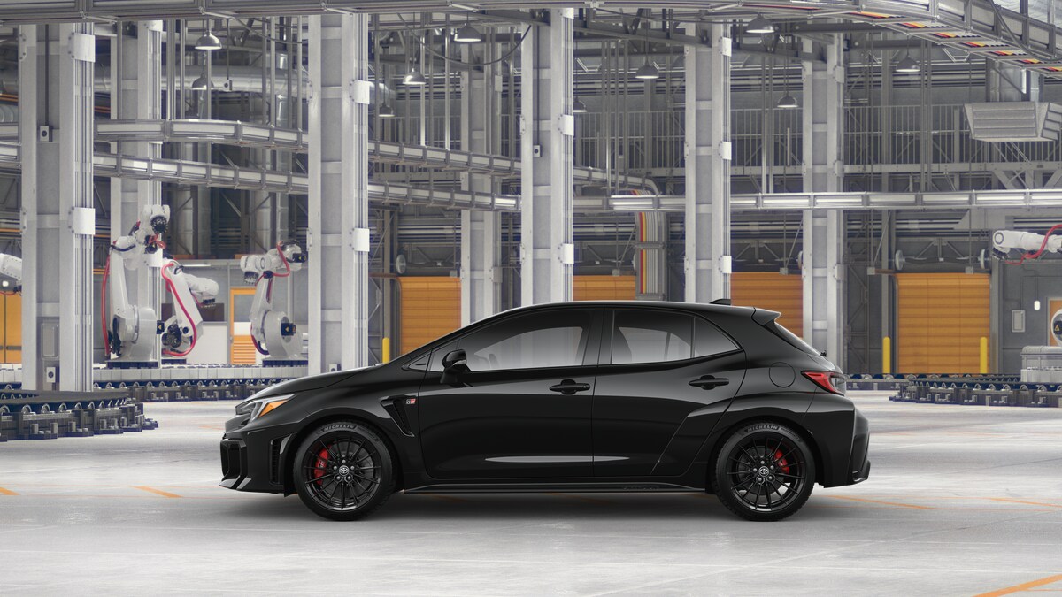 2025 Toyota Corolla GR Premium photo 3