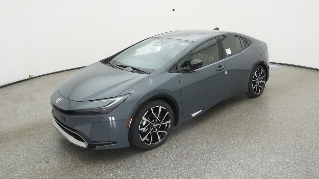 2026 Toyota Prius XSE's photo