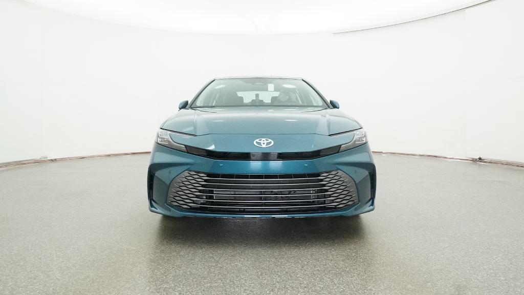 2026 Toyota Camry XLE photo 3