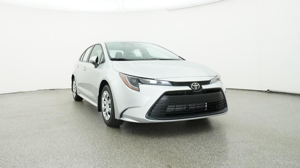 2026 Toyota Corolla LE photo 4