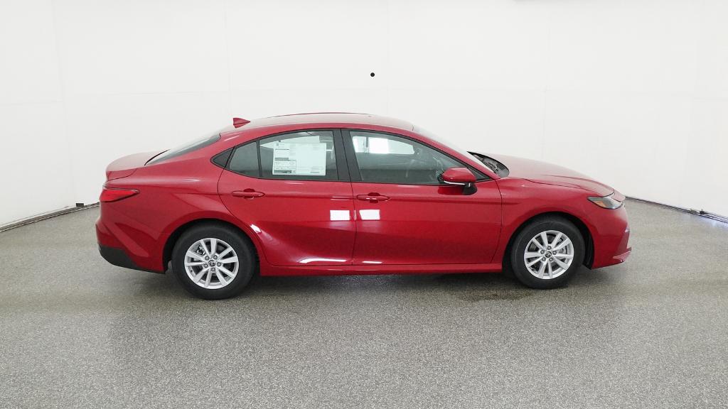 2026 Toyota Camry LE photo 3