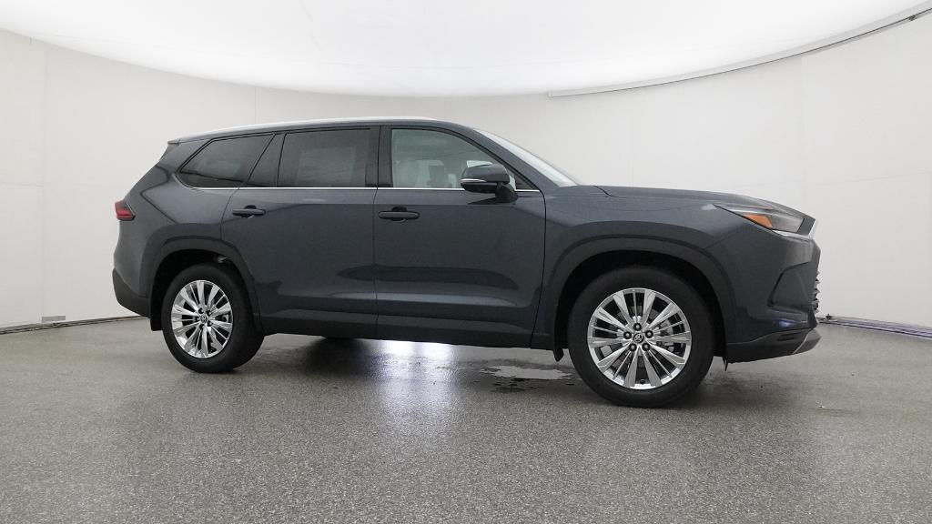 2026 Toyota Grand Highlander Platinum - Photo 17