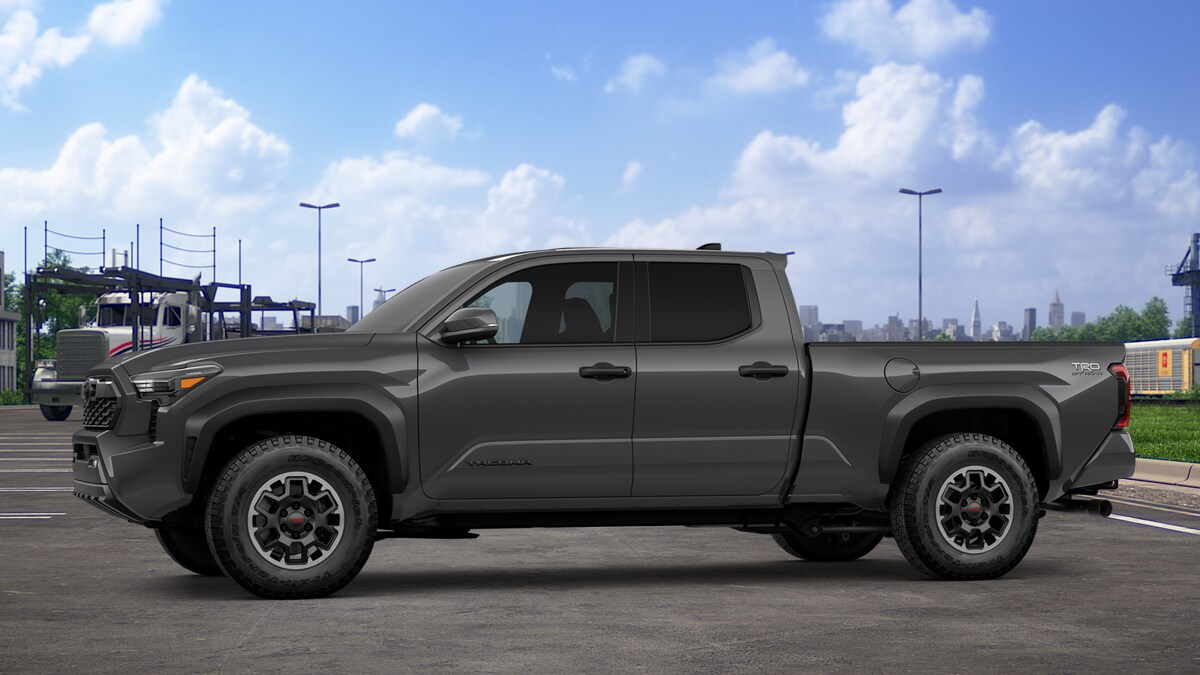 2026 Toyota Tacoma TRD Off-Road photo 3
