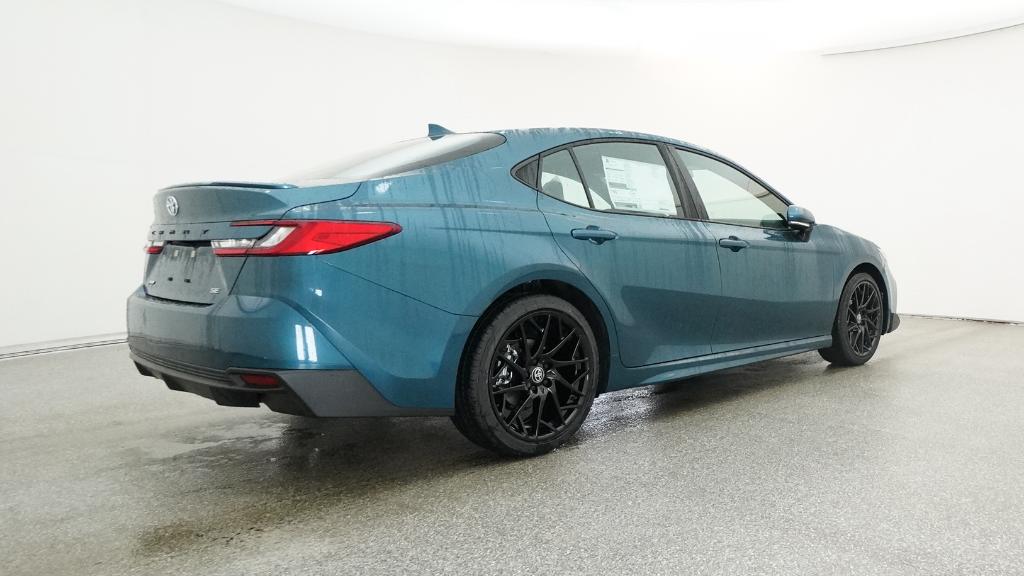2026 Toyota Camry SE photo 4