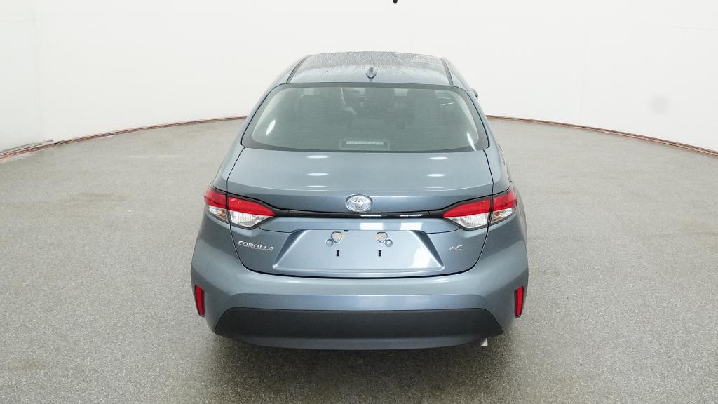 2026 Toyota Corolla LE photo 2