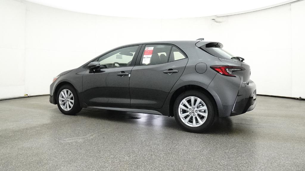 2025 Toyota Corolla SE photo 4