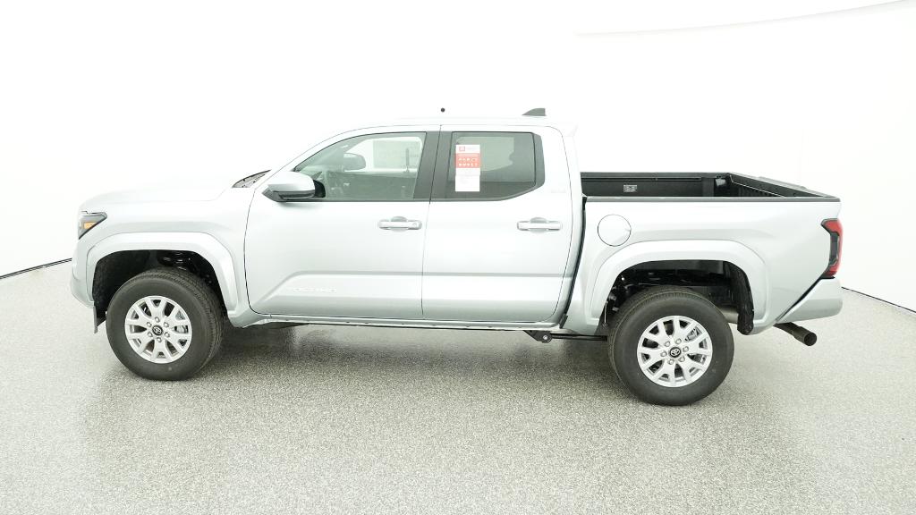 2025 Toyota Tacoma SR5 photo 4