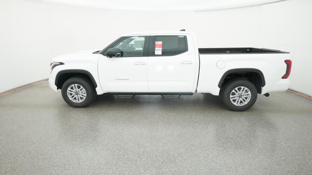2026 Toyota Tundra SR5 CrewMax photo 2