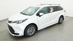 2026 Toyota Sienna XLE 8 PASSENGER