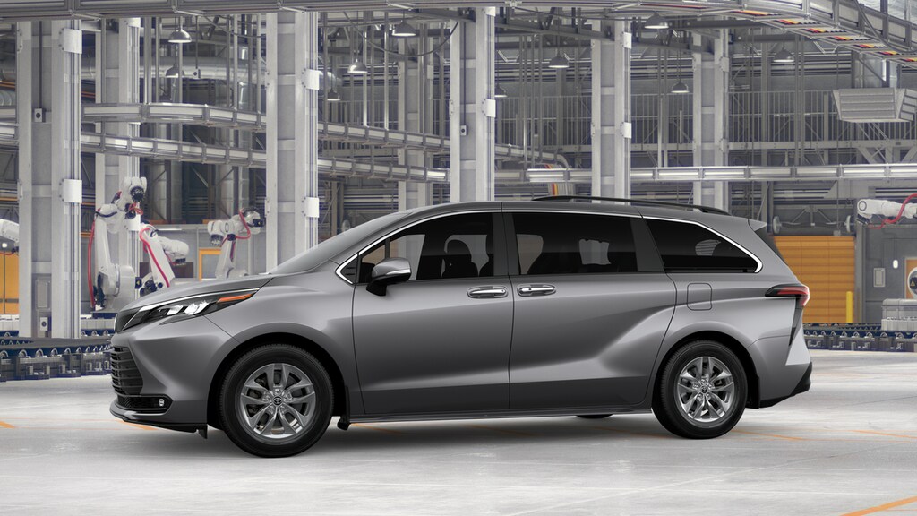 New 2026 Toyota Sienna XLE 8 PASSENGER