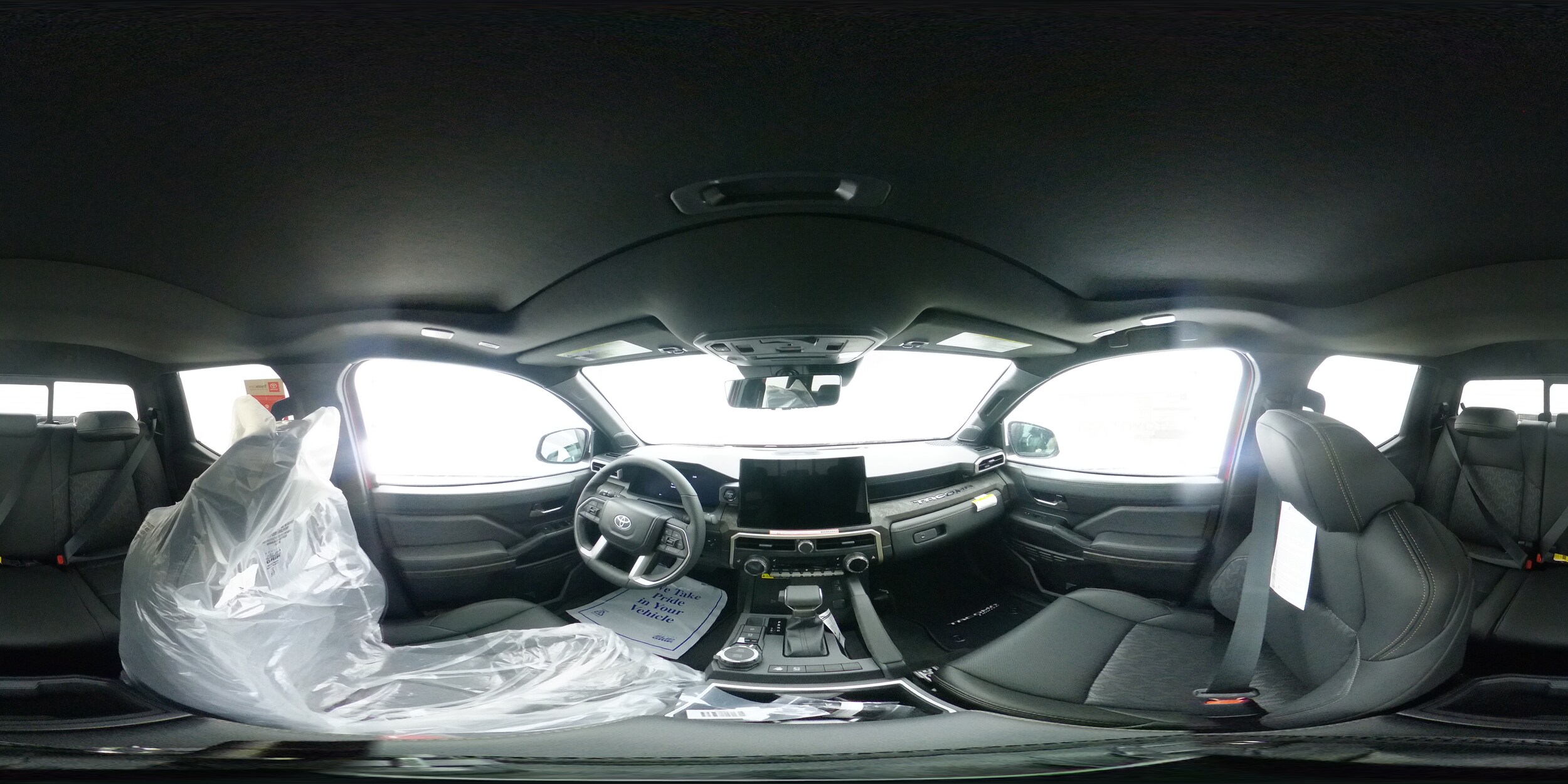 2025 Toyota Tacoma Limited - Photo 38