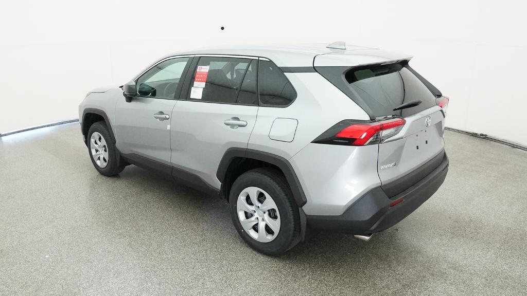 2025 Toyota RAV4 LE photo 3