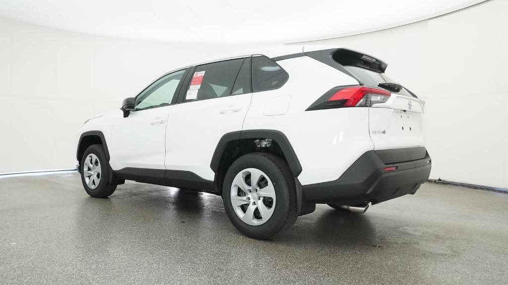 2025 Toyota RAV4 LE photo 3