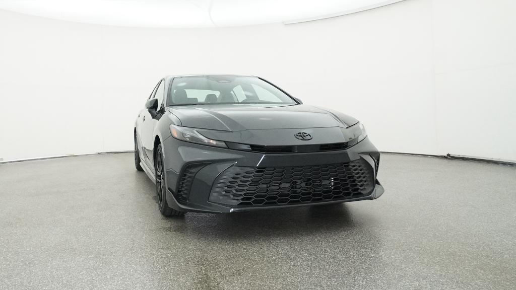 2026 Toyota Camry SE photo 3