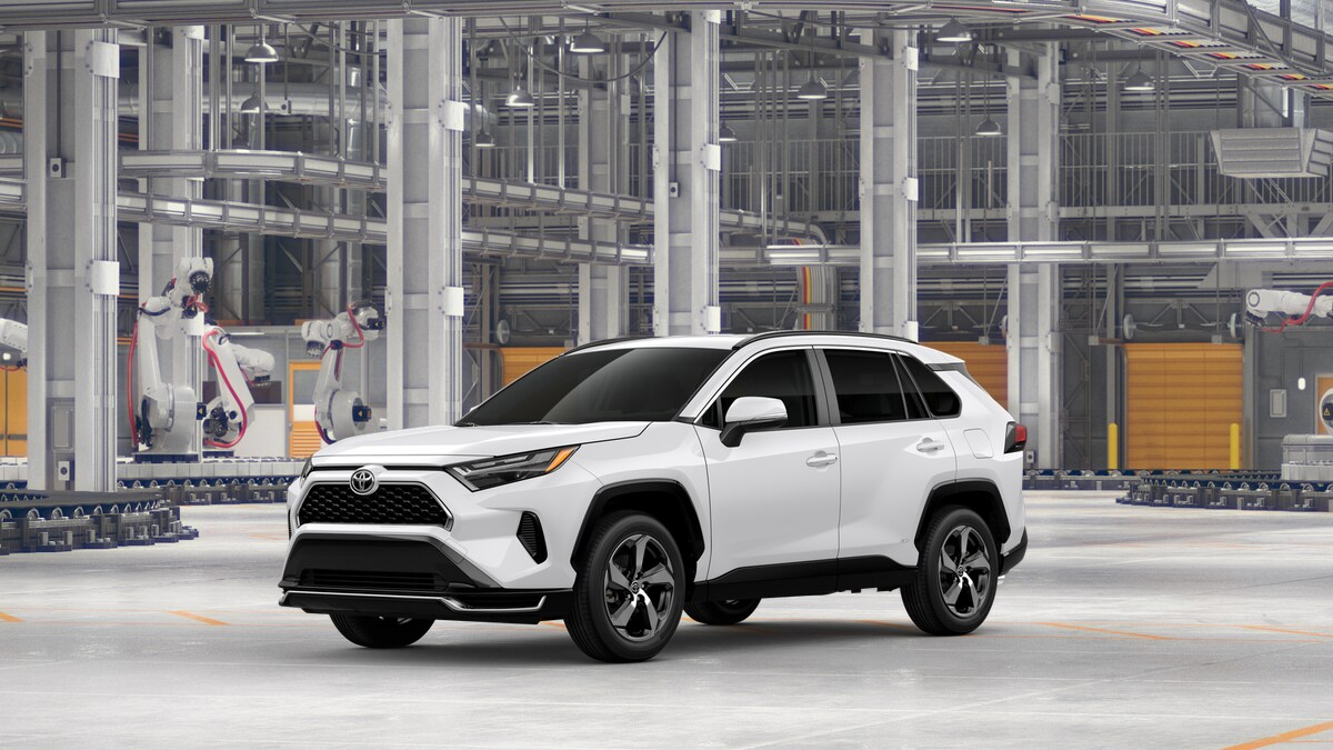 2025 Toyota RAV4 SE Hybrid photo 2