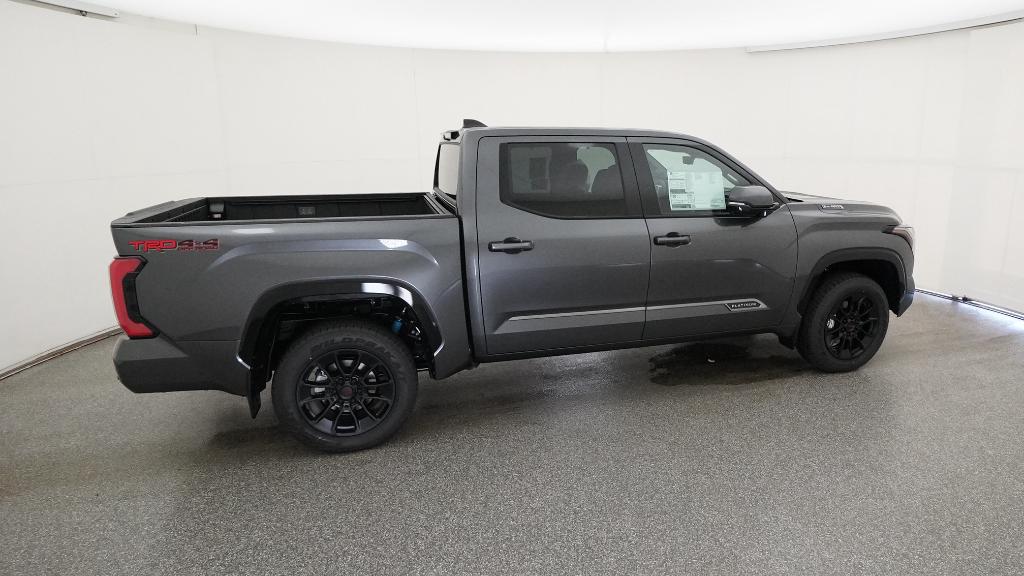 2025 Toyota Tundra Platinum photo 2