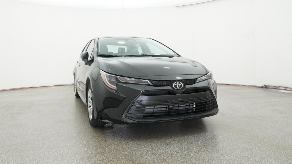 2026 Toyota Corolla LE photo 2