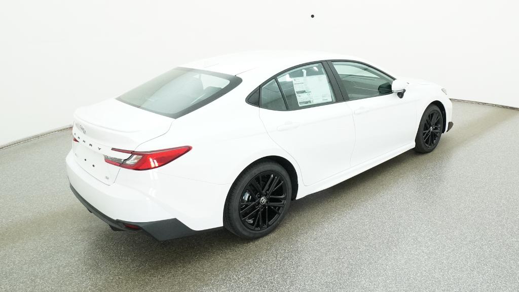 2026 Toyota Camry SE photo 4