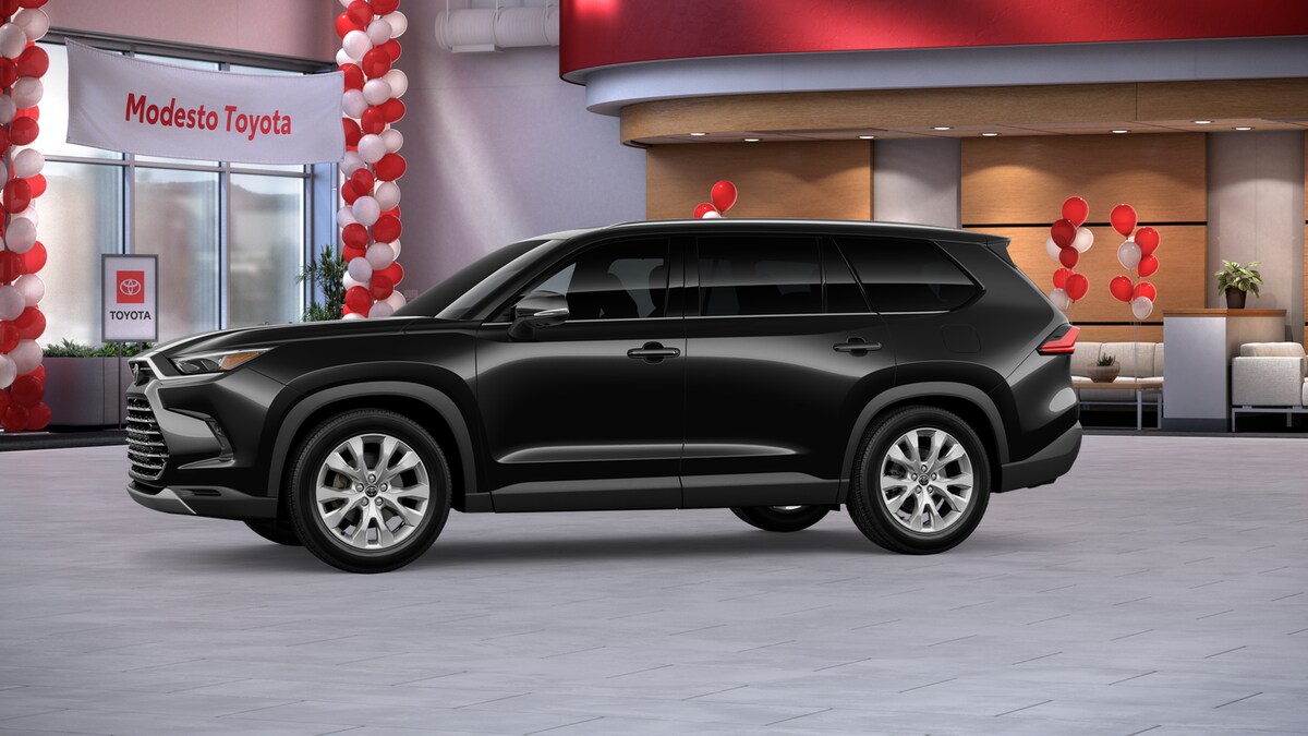 2026 Toyota Grand Highlander Limited AWD photo 3