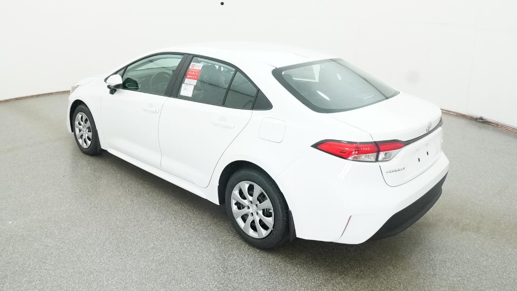 2026 Toyota Corolla LE photo 4