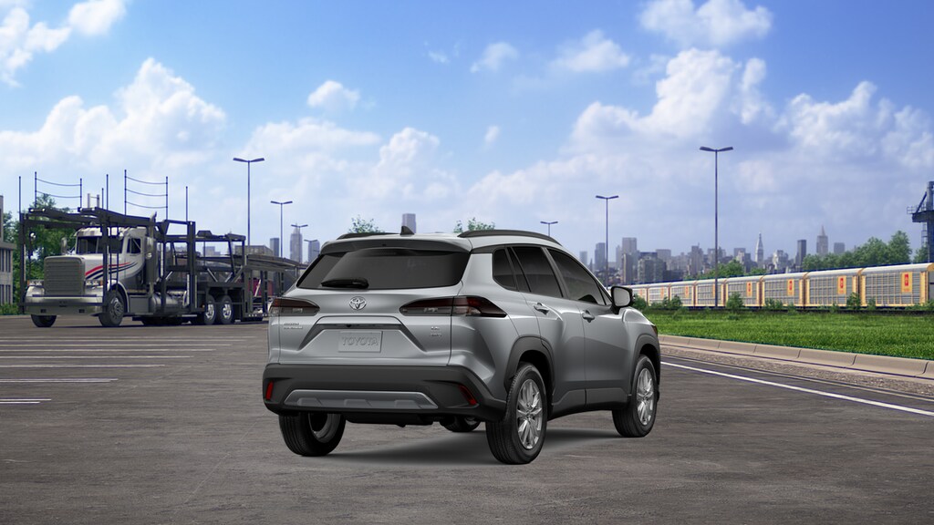 2026 Toyota Corolla Cross LE photo 2