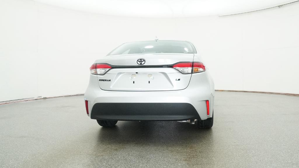2026 Toyota Corolla LE photo 3