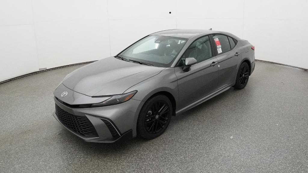 2026 Toyota Camry SE's photo