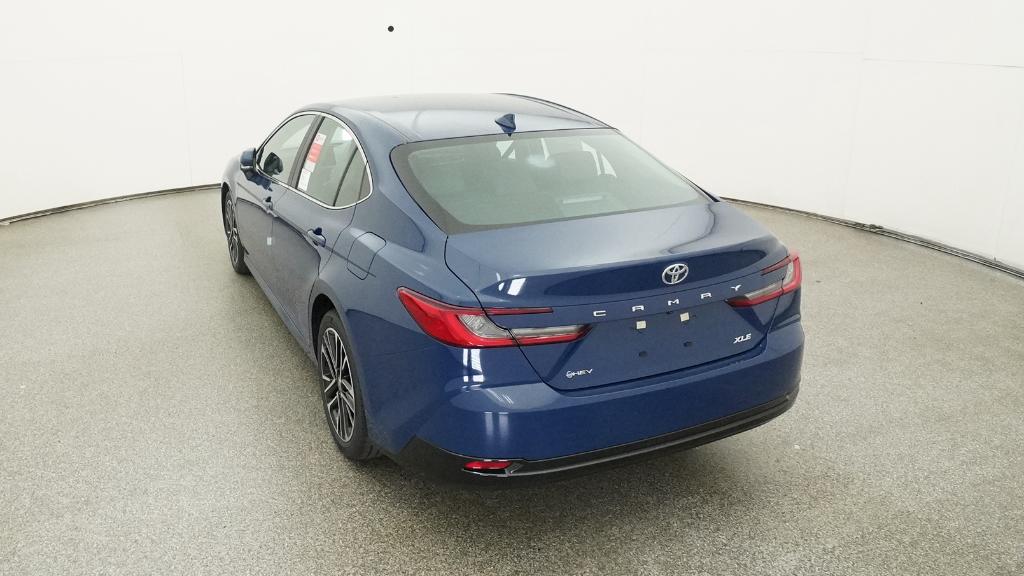 2026 Toyota Camry XLE photo 3