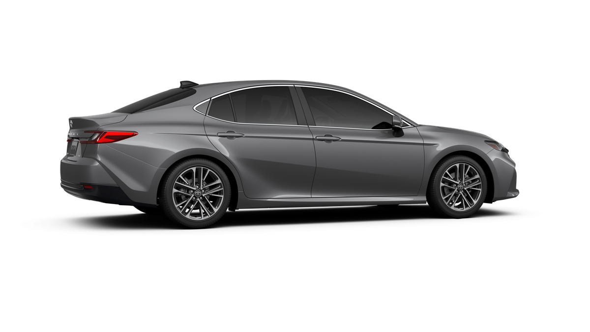 2025 Toyota Camry XLE - Photo 15