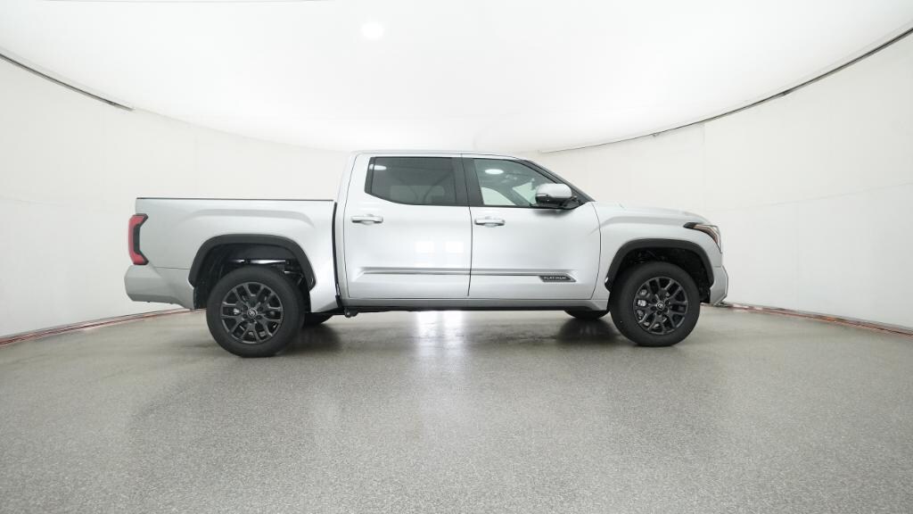 New 2026 Toyota Tundra Platinum PLATINUM CREWMAX 5.5
