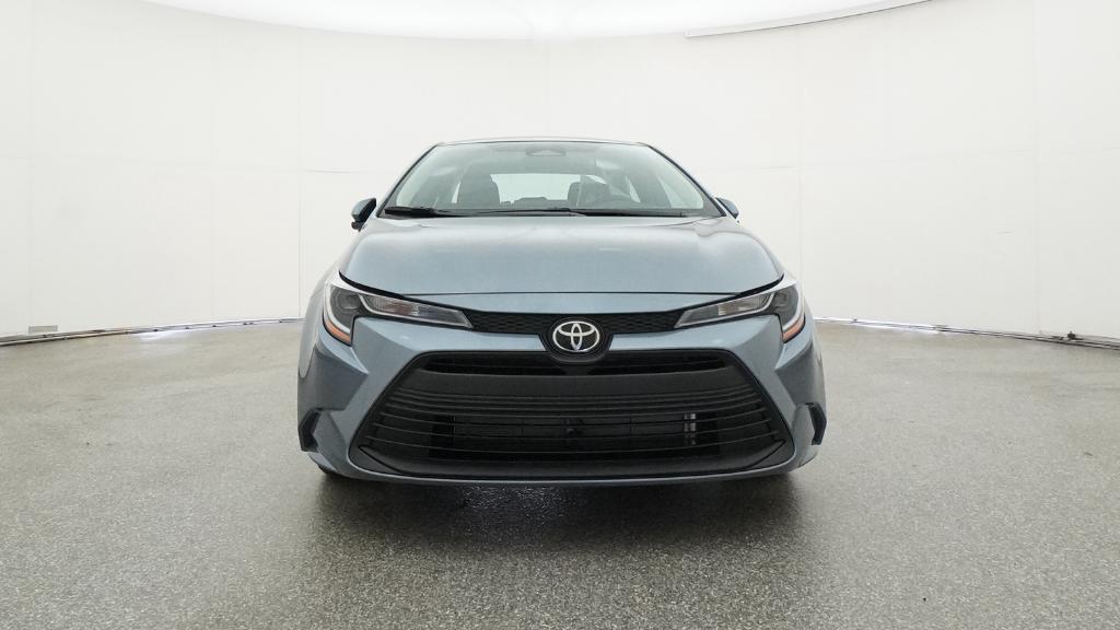 2026 Toyota Corolla LE photo 3