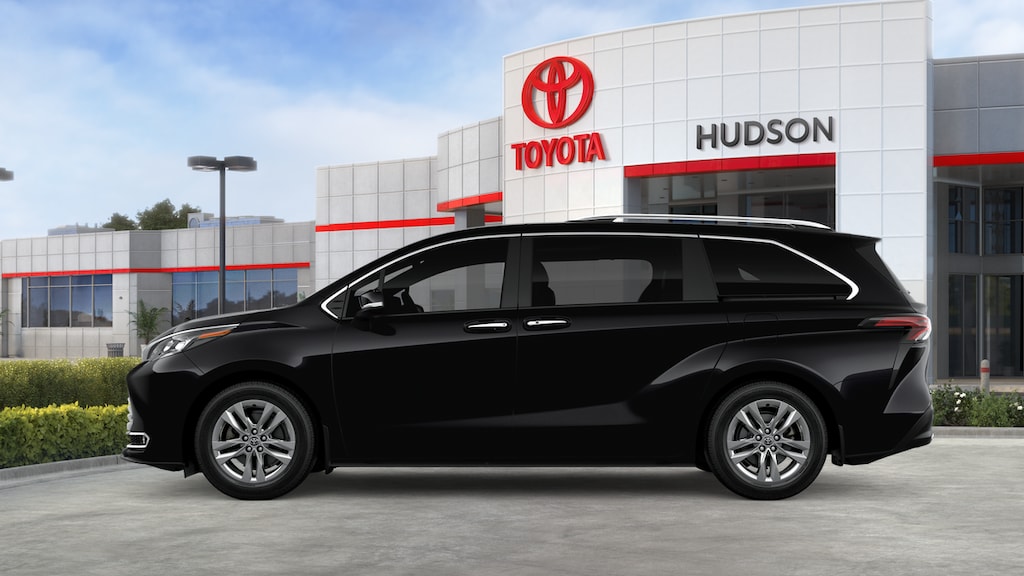 New 2026 Toyota Sienna Limited 7 PASSENGER