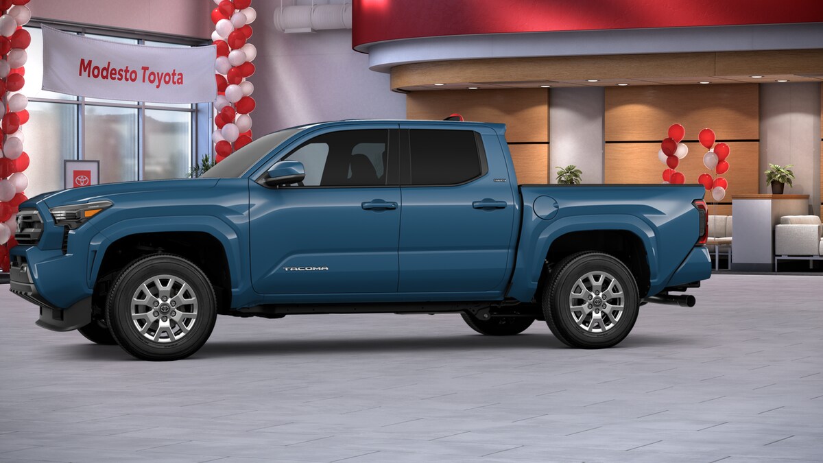 2026 Toyota Tacoma SR5 4x4 Double Cab photo 3