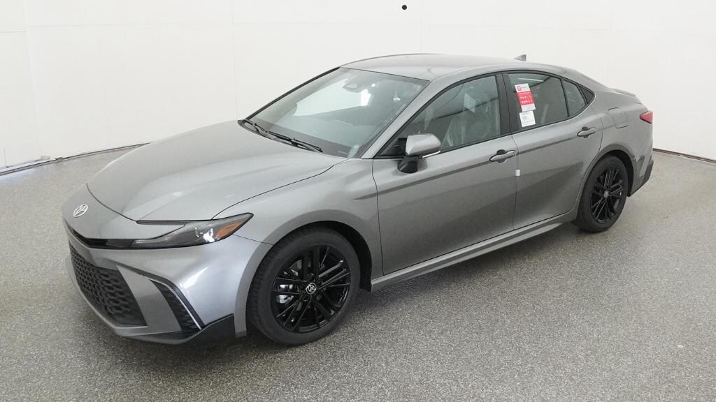 Used 2026 Toyota Camry SE Sedan
