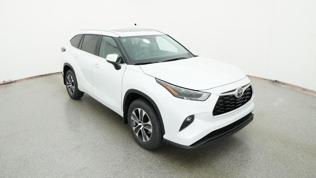 New 2026 Toyota Highlander XLE SUV