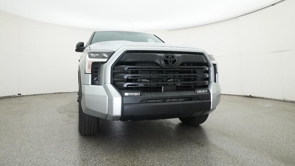 2026 Toyota Tundra SR5 - Photo 36