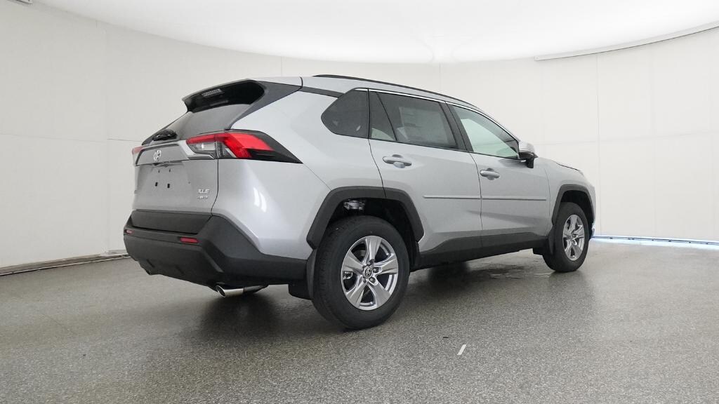 New 2025 Toyota RAV4 XLE SUV