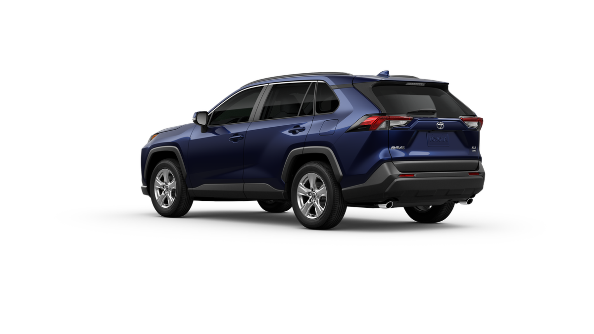 2025 Toyota RAV4 XLE photo 8
