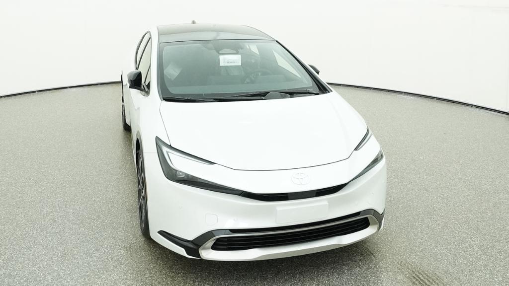 2026 Toyota Prius Plug-in Hybrid XSE - Photo 9