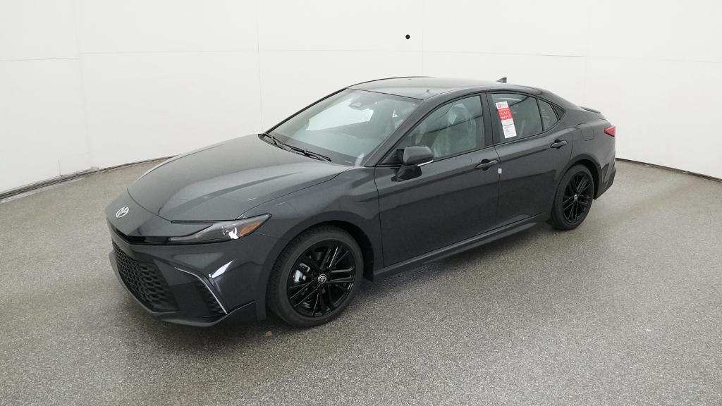 2026 Toyota Camry SE's photo