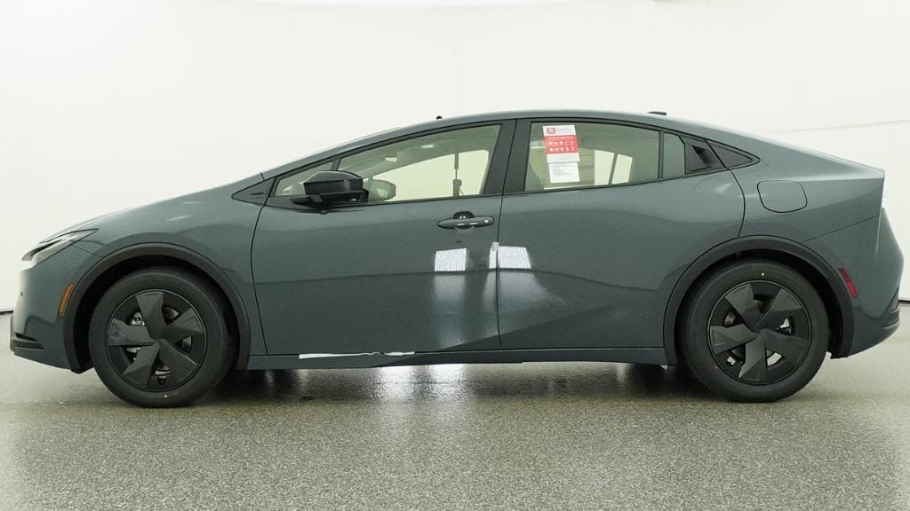 2026 Toyota Prius Plug-in Hybrid SE - Photo 38
