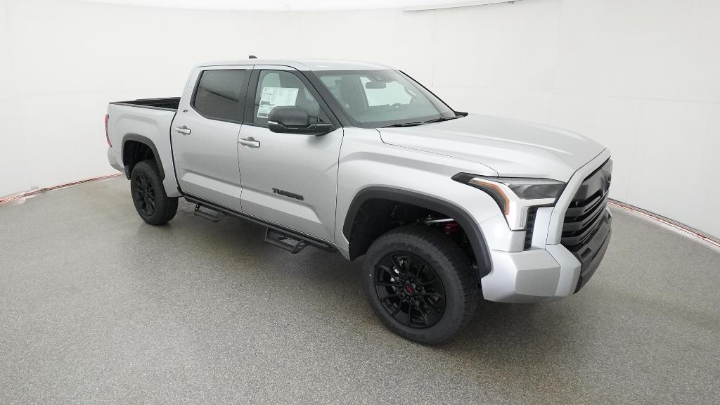 2026 Toyota Tundra SR5 - Photo 9