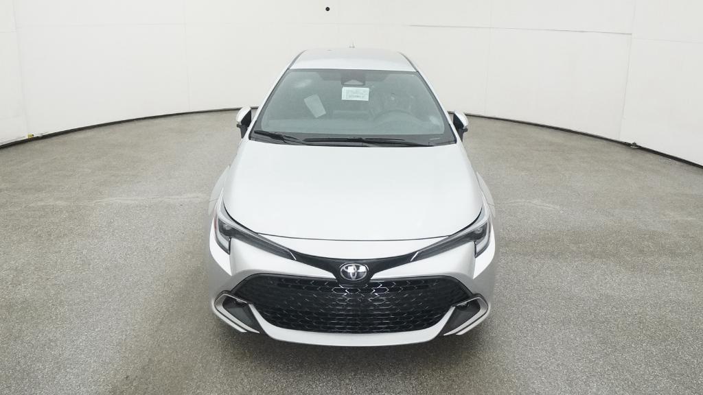 2025 Toyota Corolla XSE photo 3