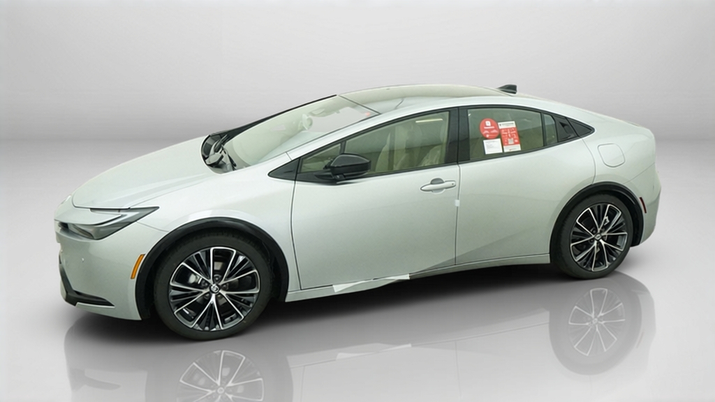 New 2027 Toyota Prius XLE Hatchback