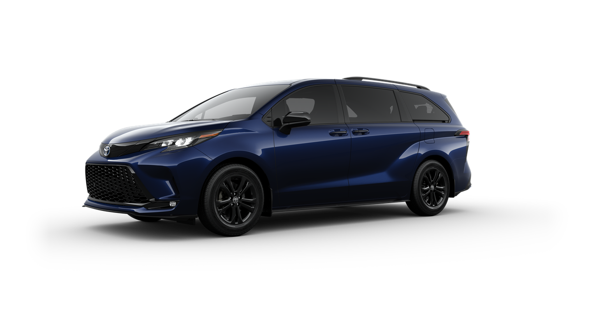 2025 Toyota Sienna XSE photo 3