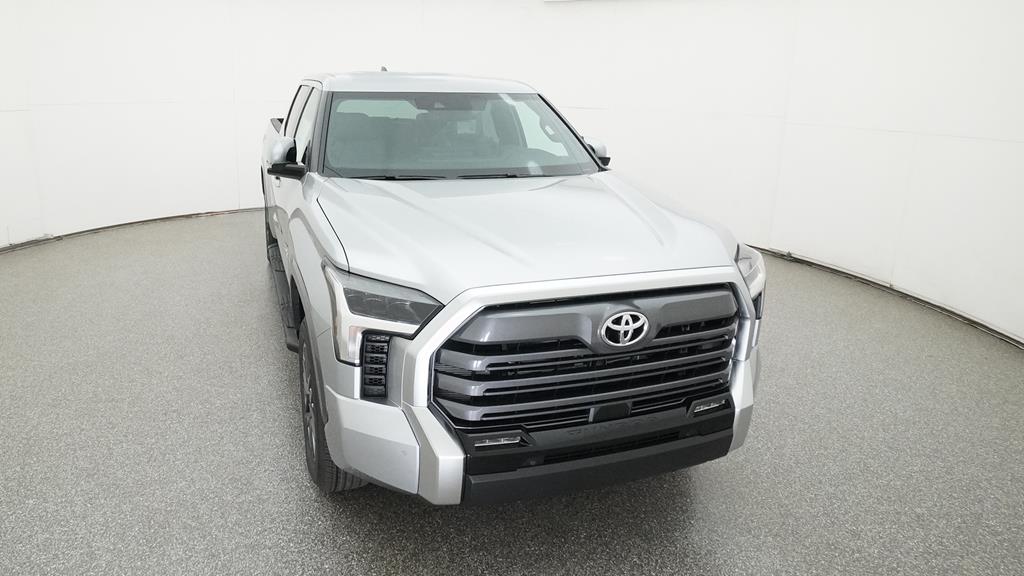 2025 Toyota Tundra Limited - Photo 21