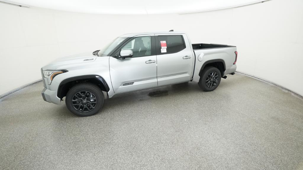 2025 Toyota Tundra Platinum - Photo 14