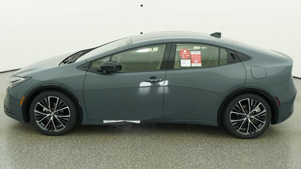 New 2027 Toyota Prius XLE XLE