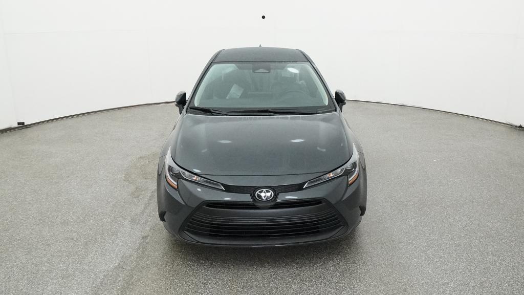 2026 Toyota Corolla LE photo 2